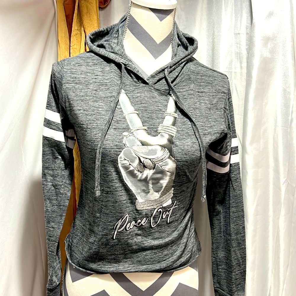On Fire Peace Out Grey and Silver Crop Top Hooded T-shirt
